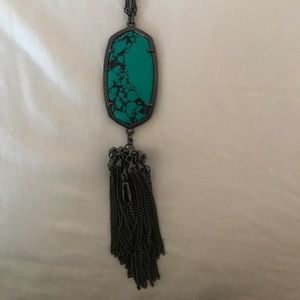 Kendra Scott necklace